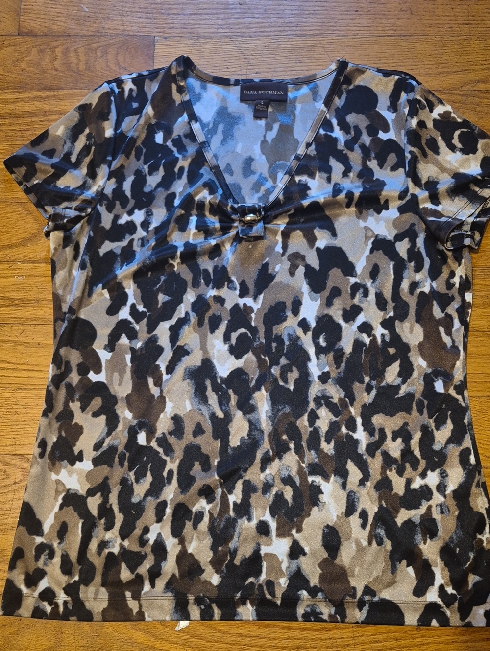 Alfani Brown and Black Leopard V-Neck Short Sleeve Top with gold Metal Ring